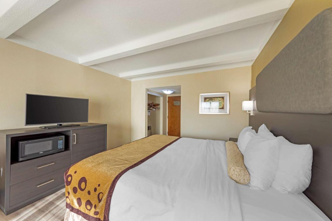 Best Western Plus Madison-Huntsville Hotel Zewnętrze zdjęcie